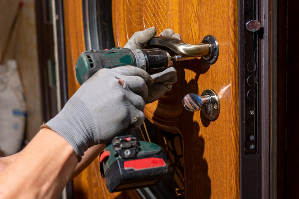commercial lockout services